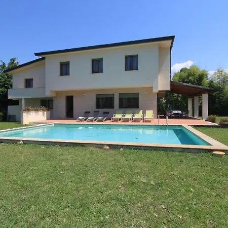 Vila Mauro Forte dei Marmi